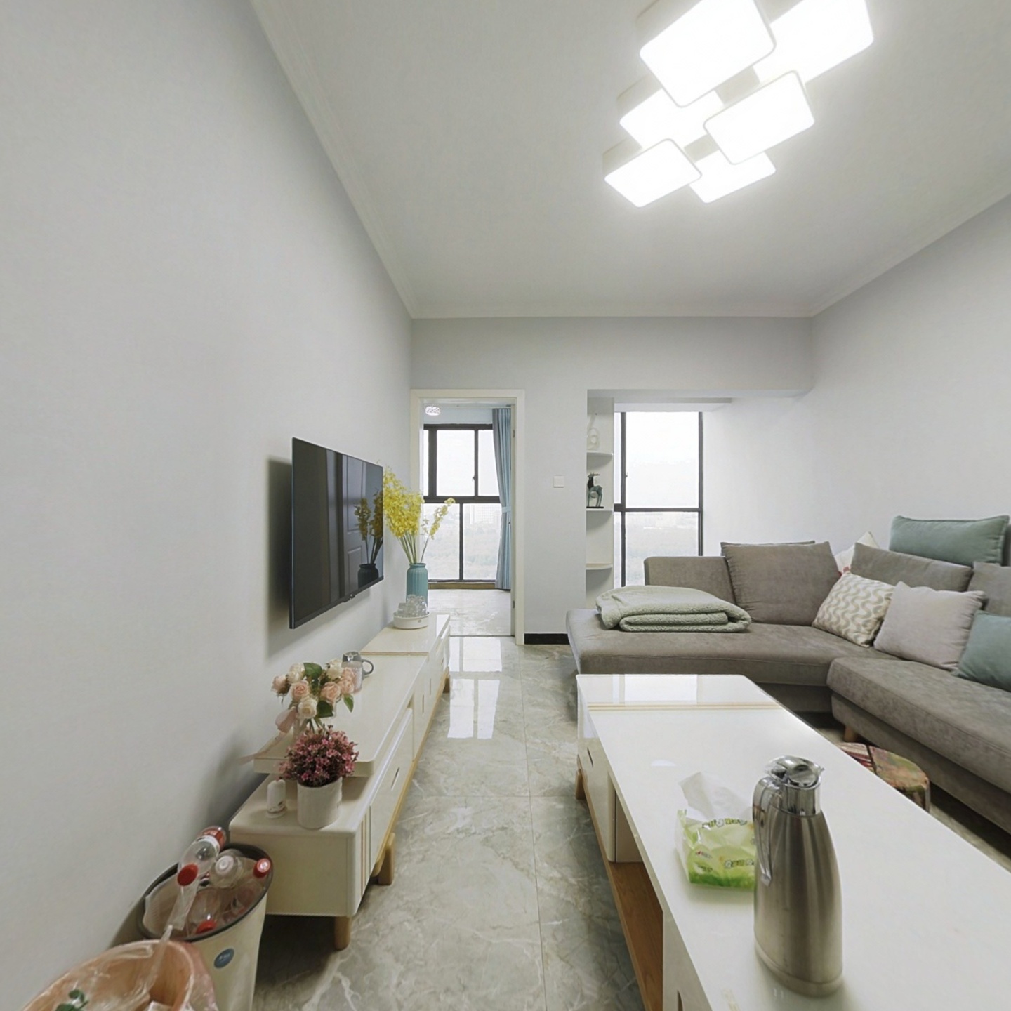 蓝润华府春天二手房