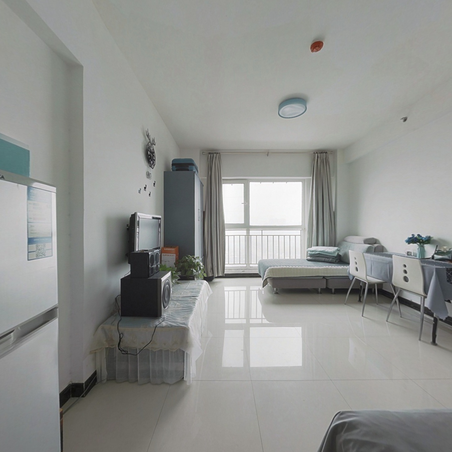 林隐天下精装一居室公寓带租约出售