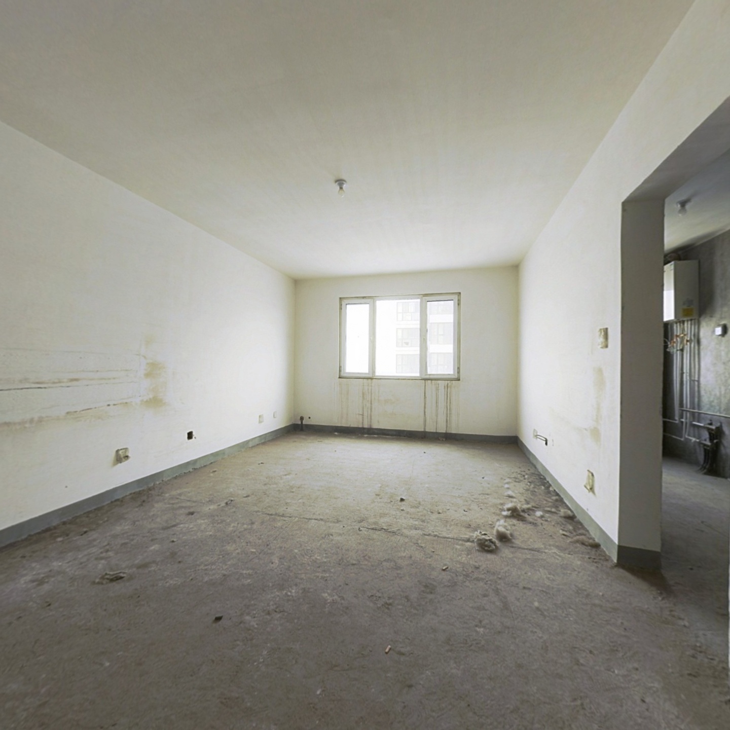 出售宏远裕隆 南北 毛坯 范阳路 高新区 明厨明卫