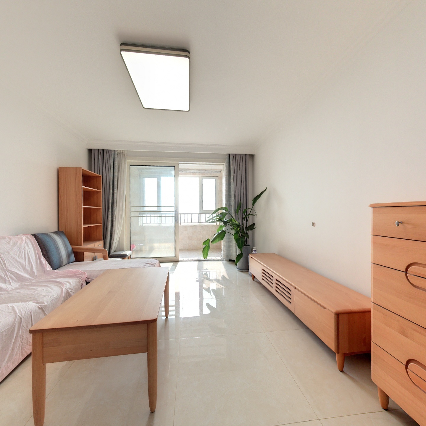 北城水韵花苑,精装三室未住,带车位储藏室,证满二年-临沂水韵华苑二手