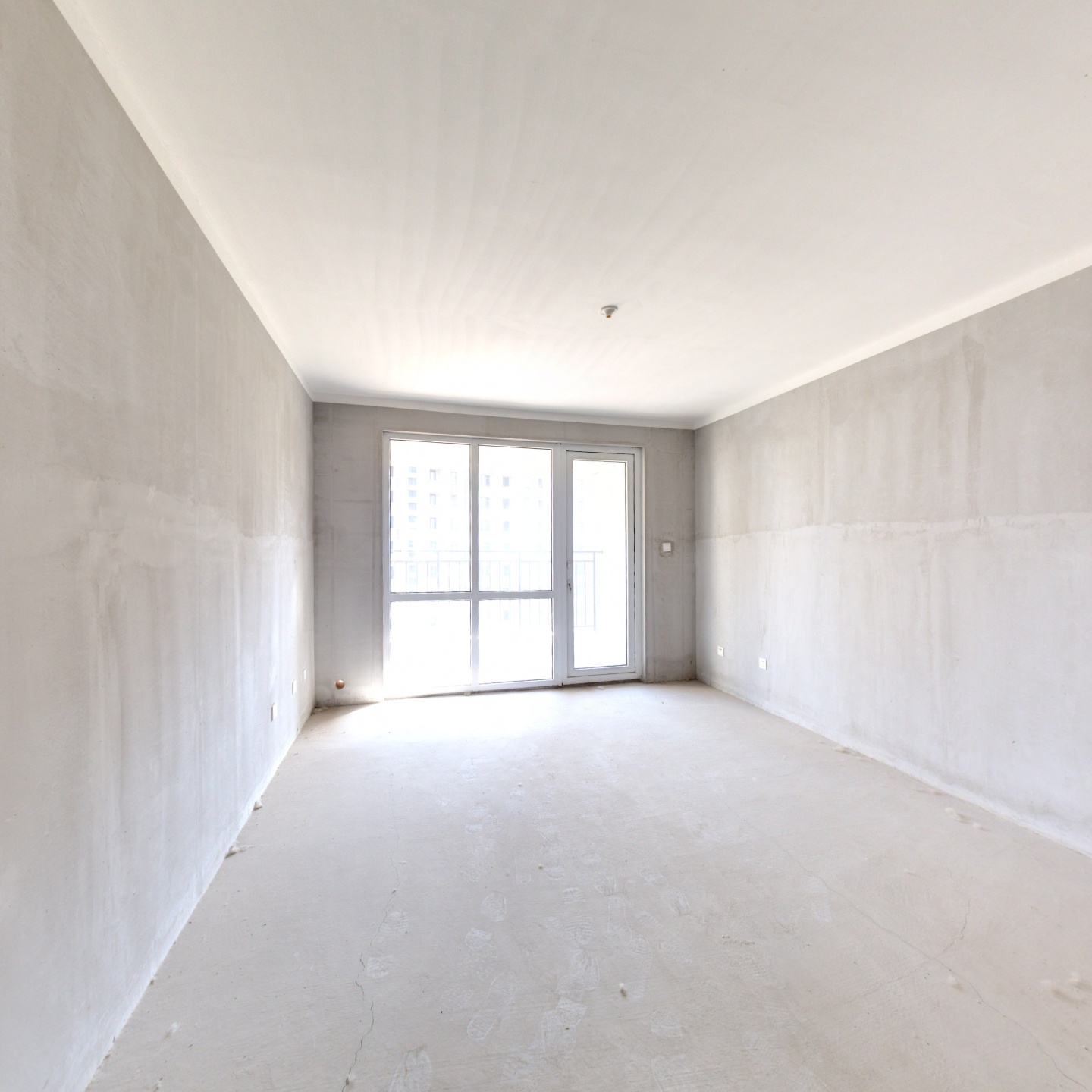 华融现代城 3室2厅 南 北