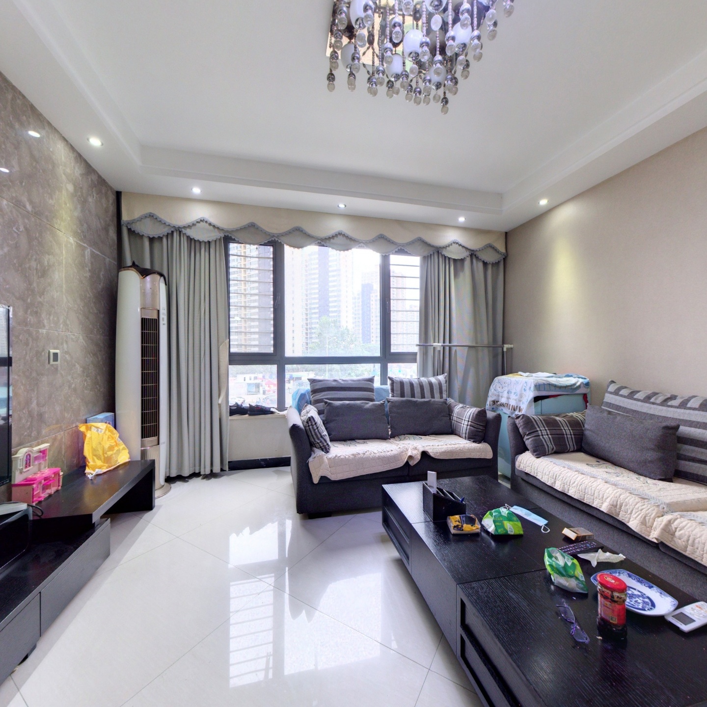 房子满五唯一,精装修,西南户型-郑州银基王朝三期万和园二手房