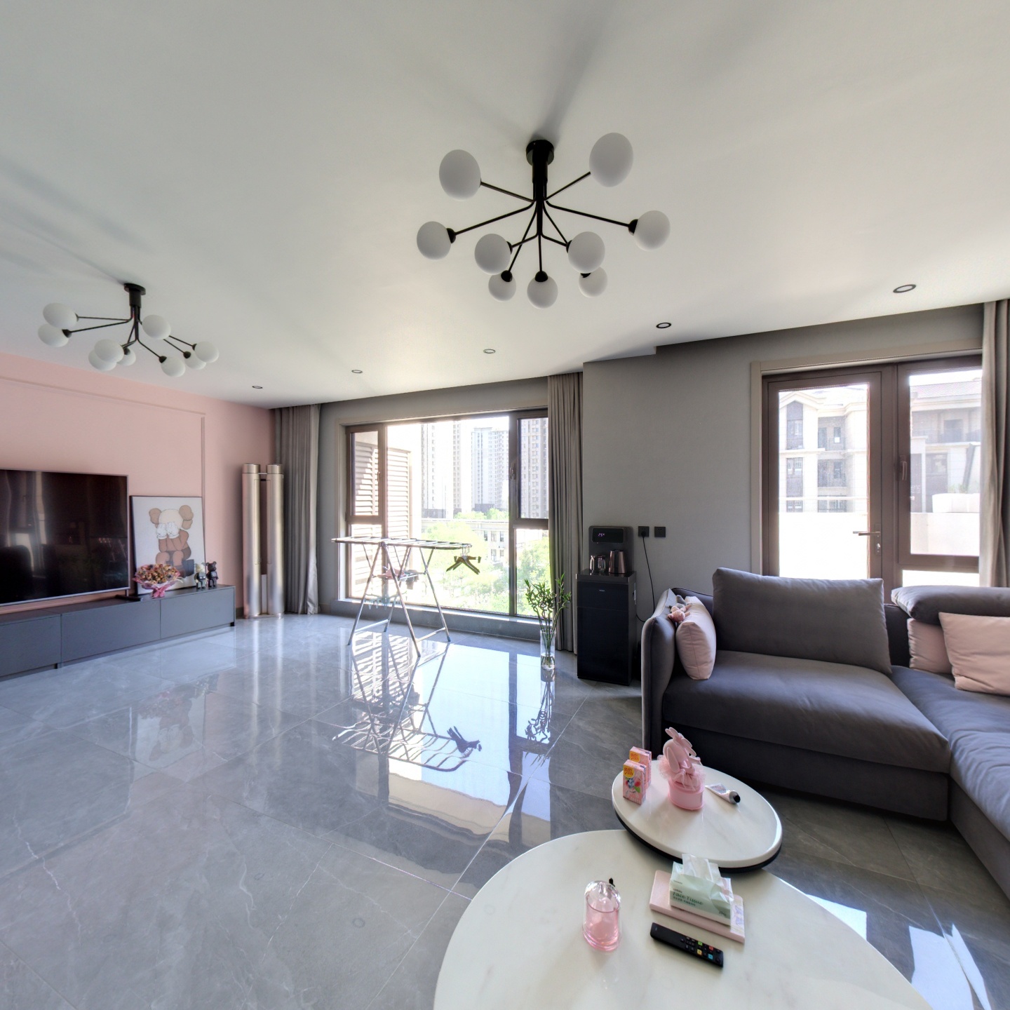 鸿坤洋房，电梯入户，带露台，精装修