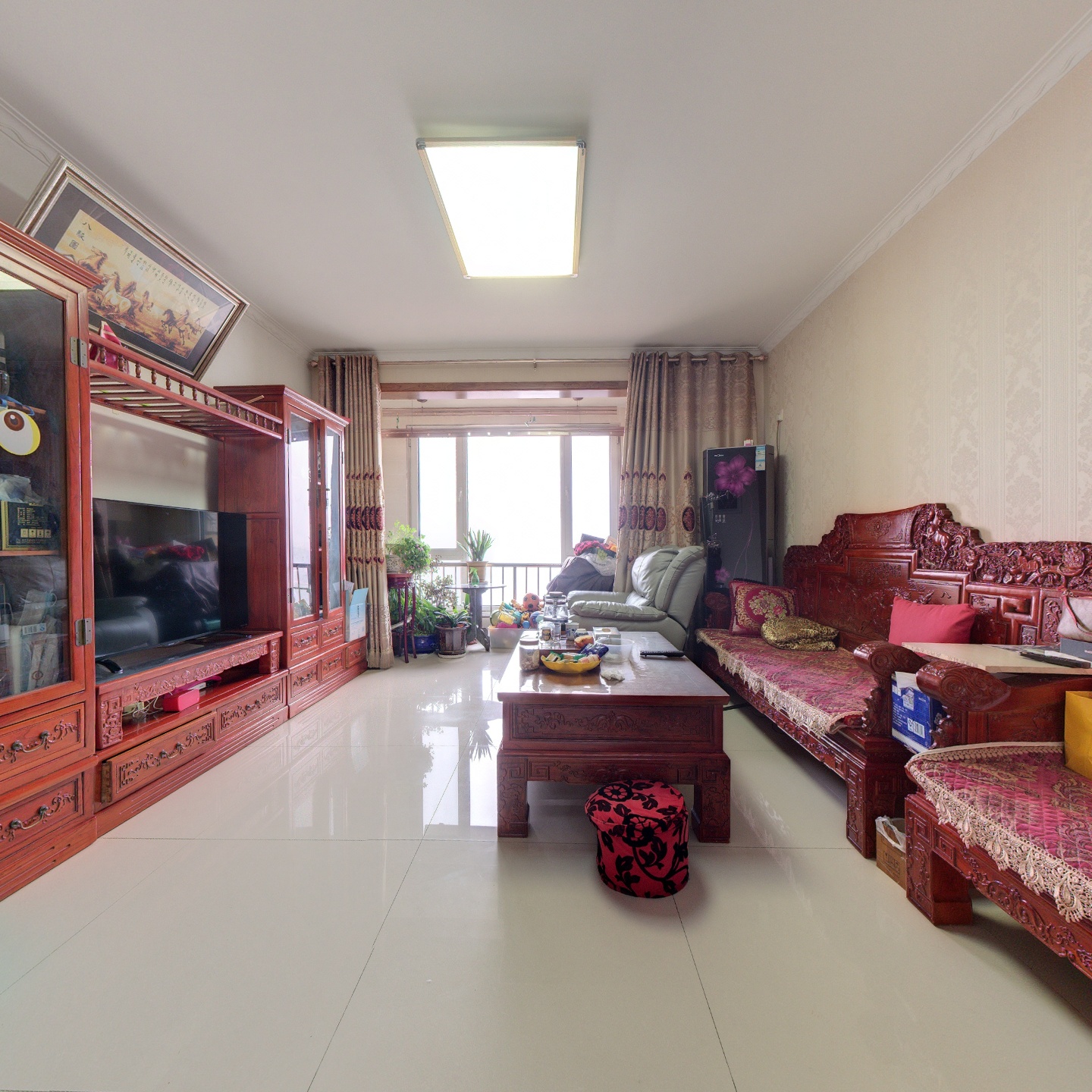 香邑溪谷南北通透大三居 自住标准精装