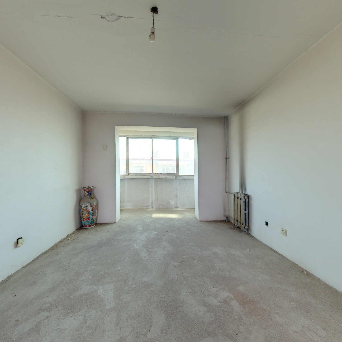 东兴小区  满五唯一  业主诚意出售  采光视野没问题