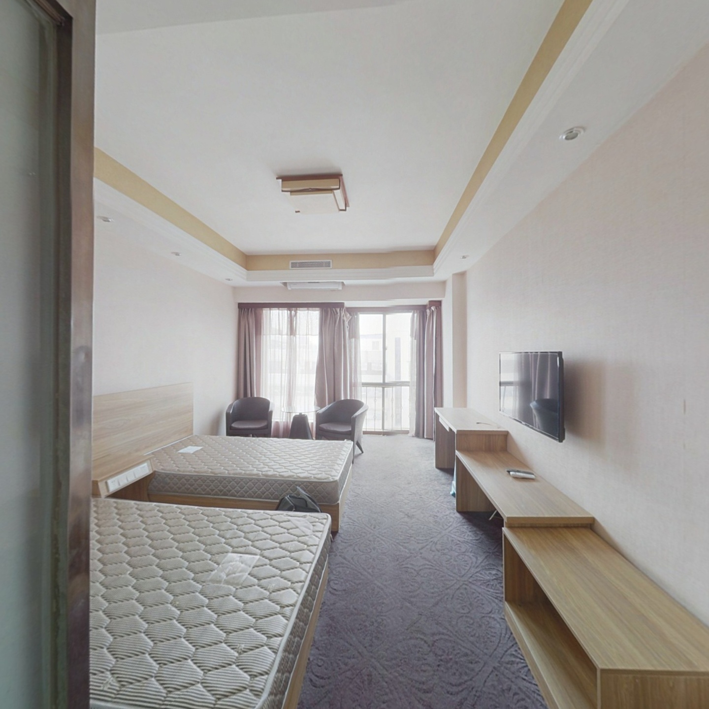 峨山温泉公寓精装一房 交通便利 适合居住