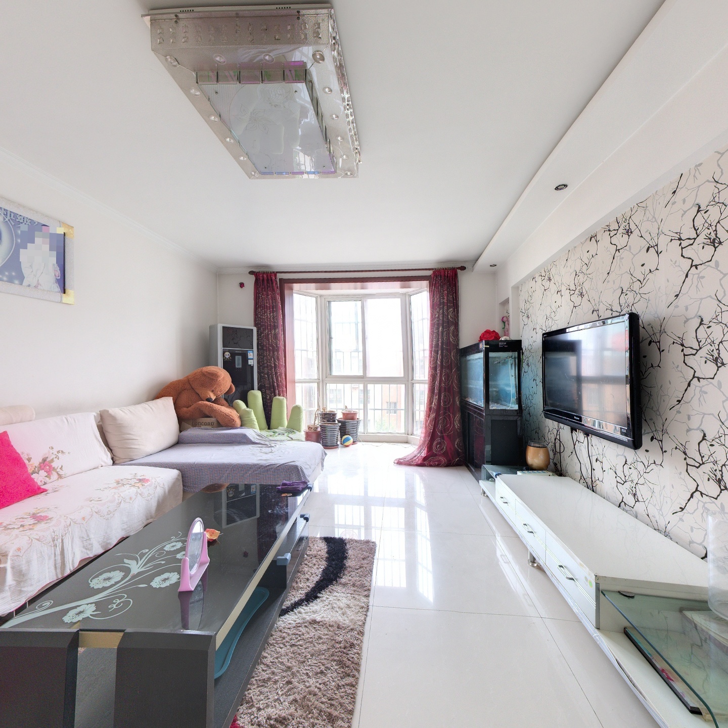 德信公园旁名流五期南北通透精装三居室