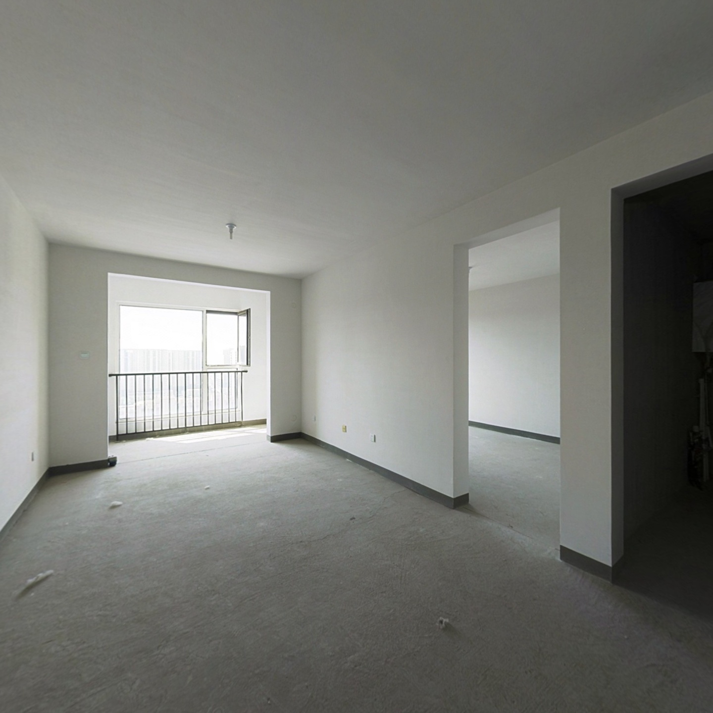 店长推荐全阳两居 带地下停车位 好位置无遮挡