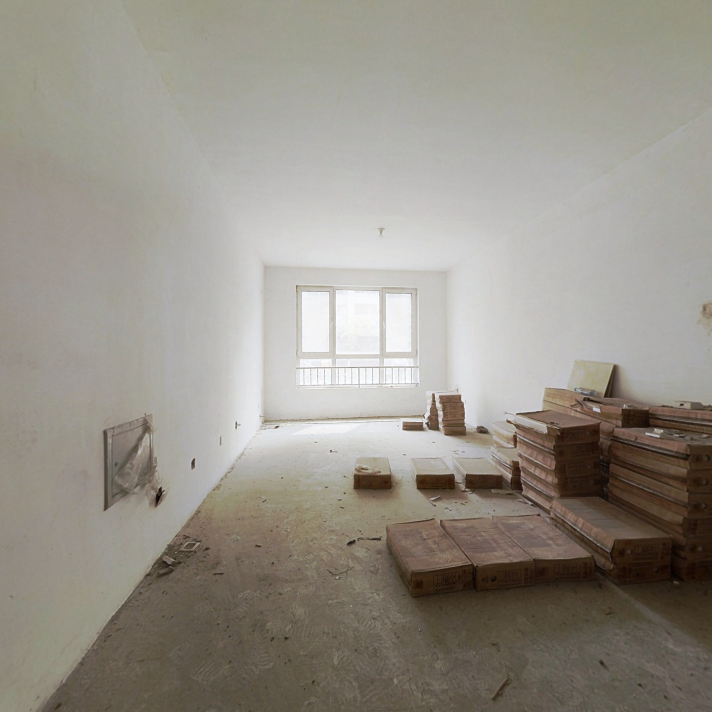 范阳路 金竹花园 全阳两居室  房本满五 税费低