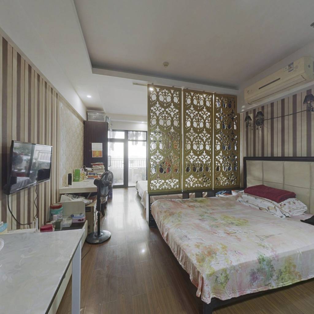 康城阳光酒店式公寓   精装修 带阳台 看房方便