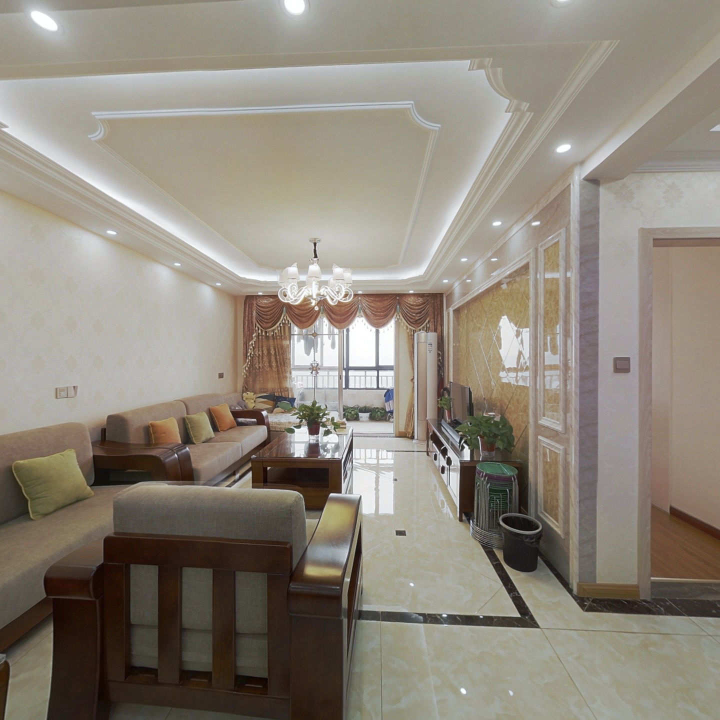 智慧城全新装修大两室拎包入住纯南户型采光好