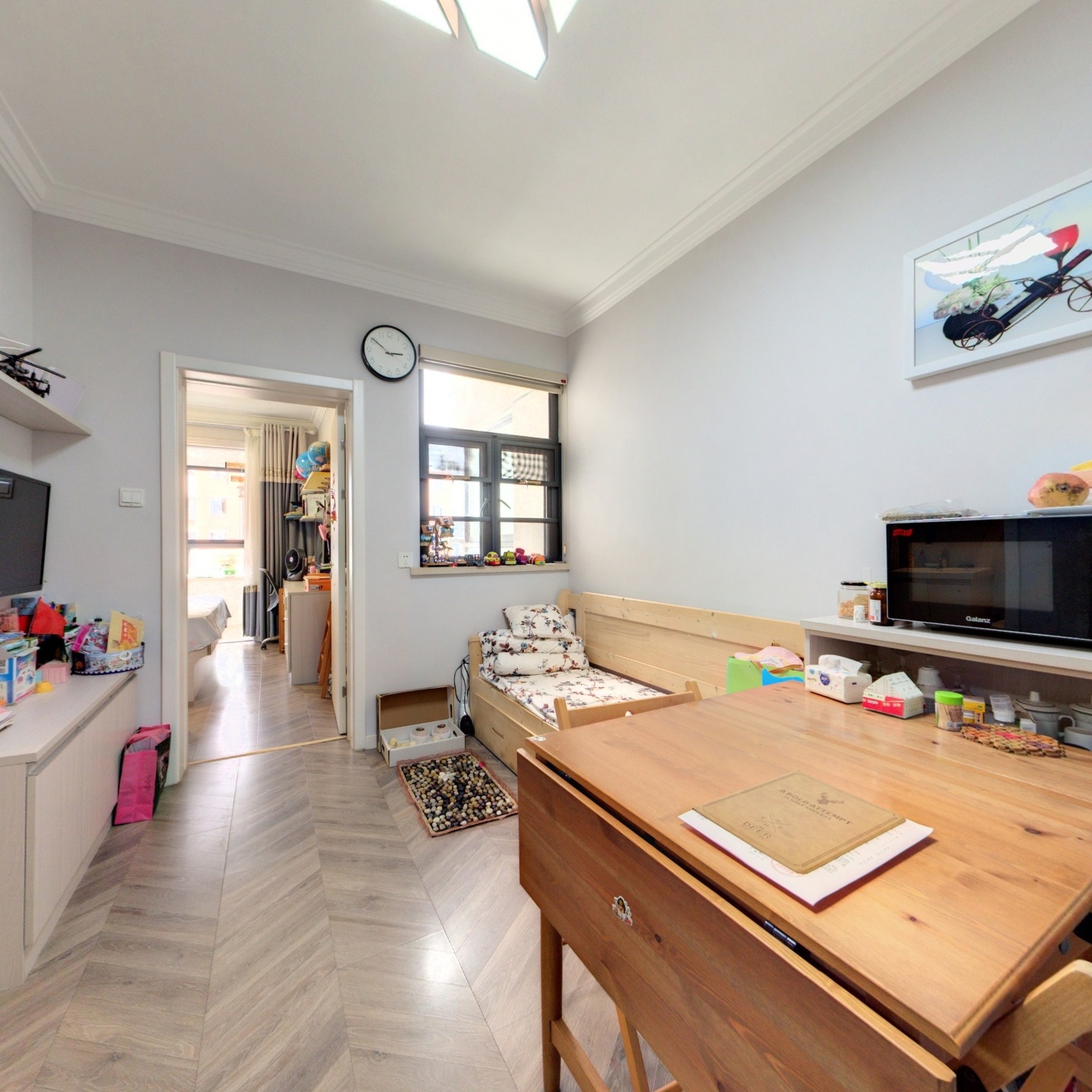 配套成熟,房龄新,经典小户型,自住精装,楼层视野好-苏州群星苑三区