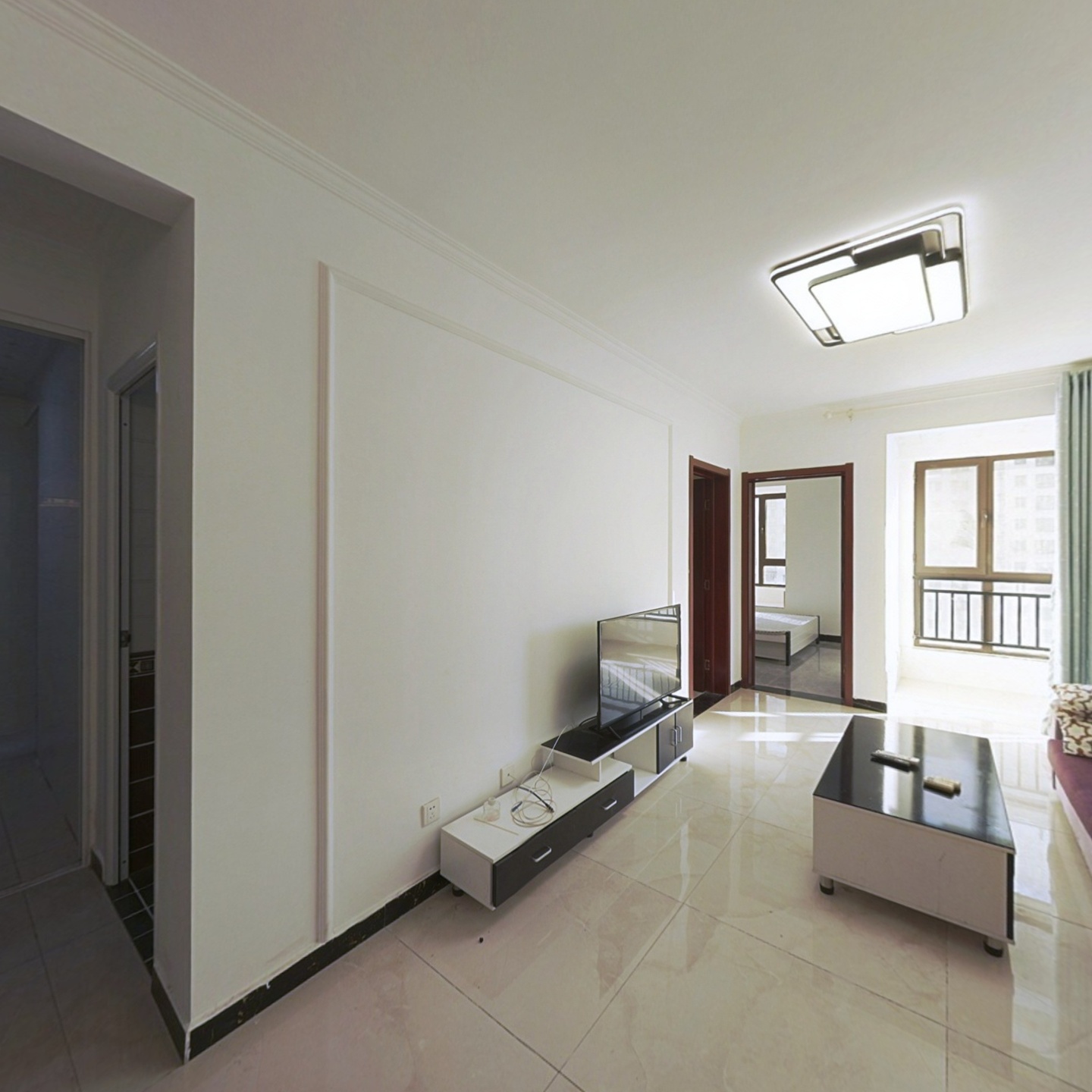 精装 房本满二 全阳2居 明厨明卫 集中供暖 人车分流