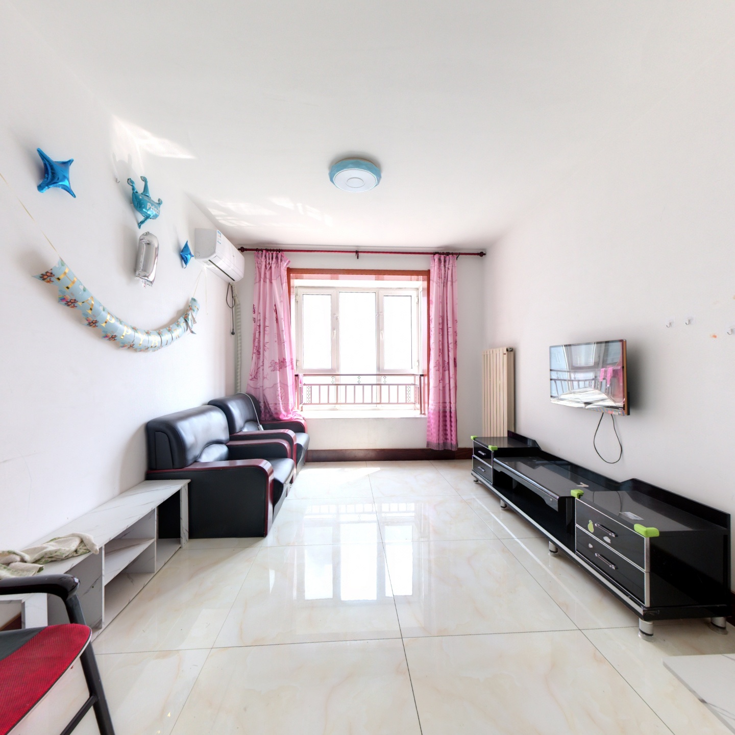 理想城一期，地理位置优越，满五税费低，配套齐全