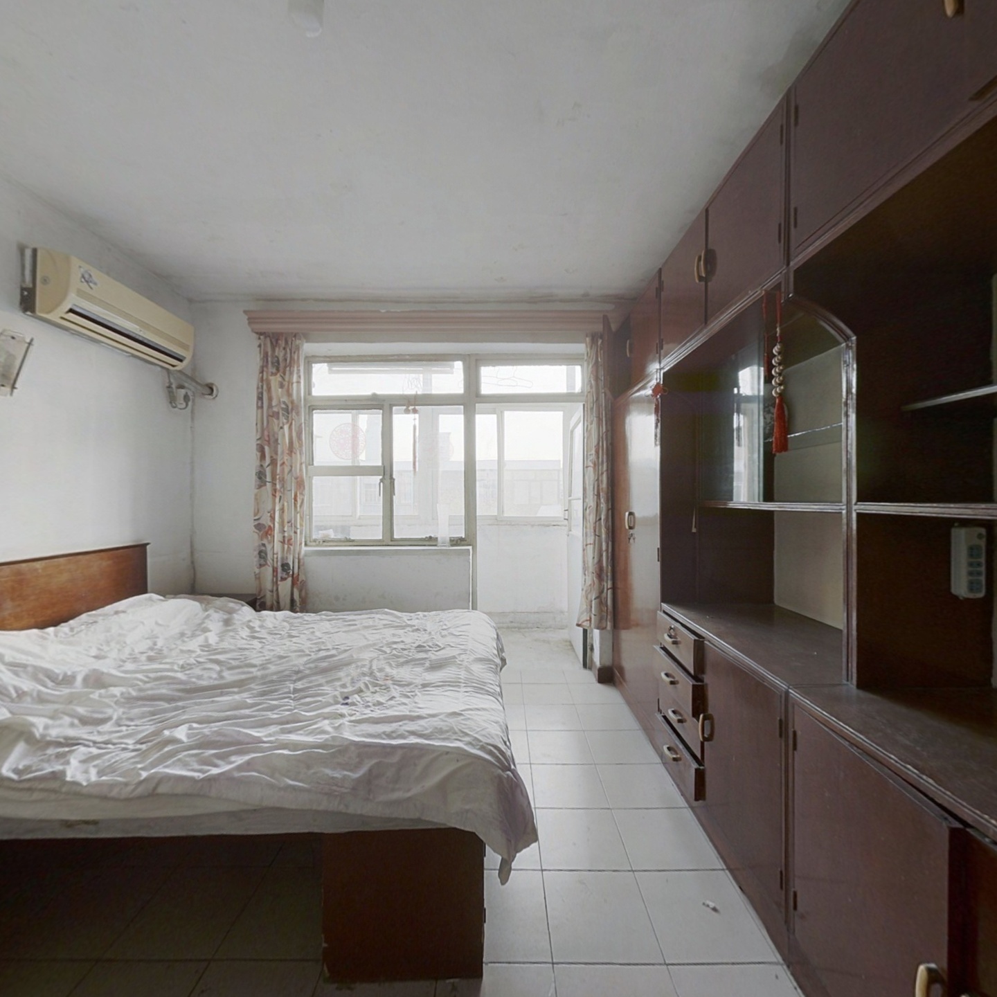 上海道 私产过五  双阳台 两室 可贷款