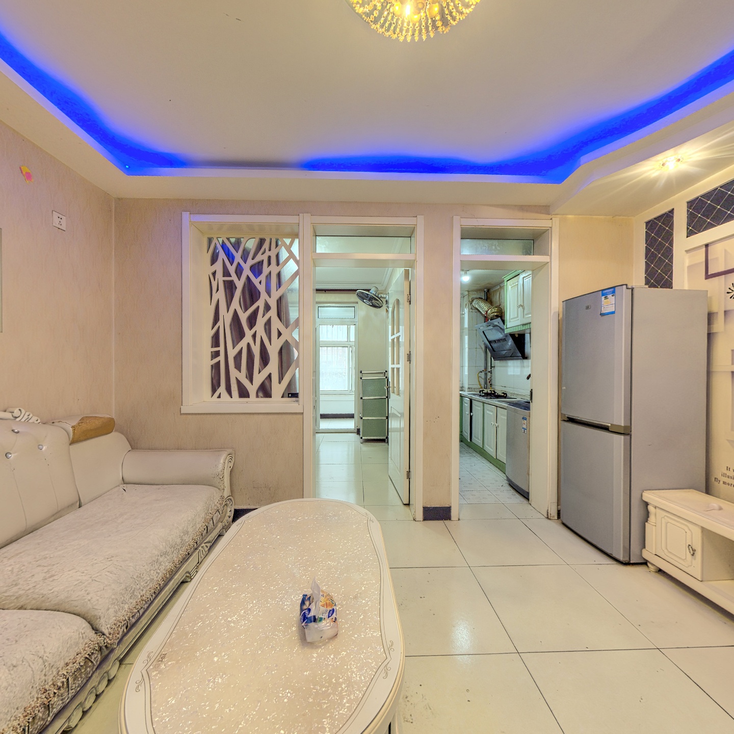 东林家园，一层带院儿，精装修，大产权，户型好