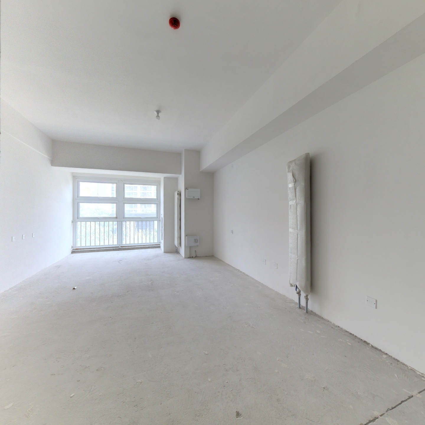 万科城际之光一居室 户型方正 全天采光