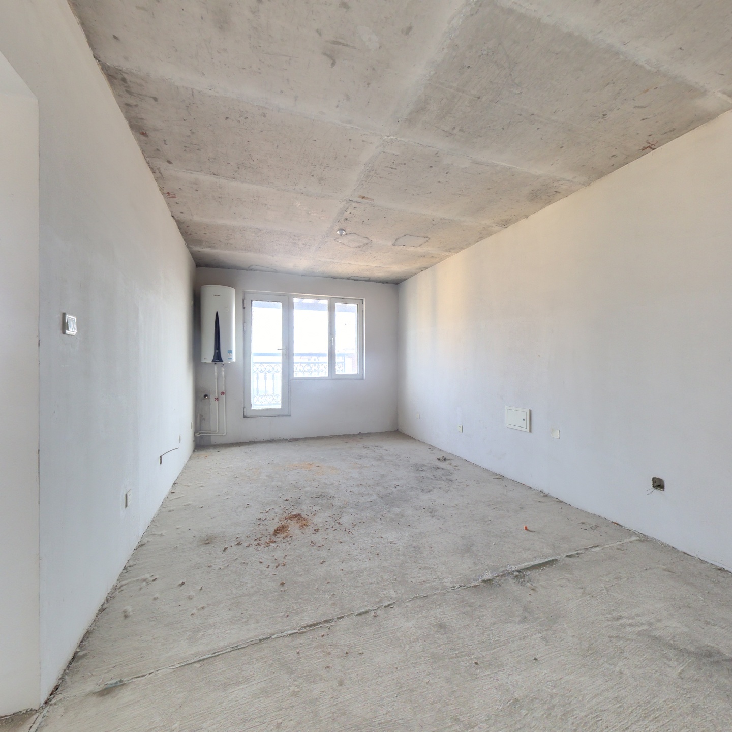 香邑溪谷   南向两居室  业主诚意出售