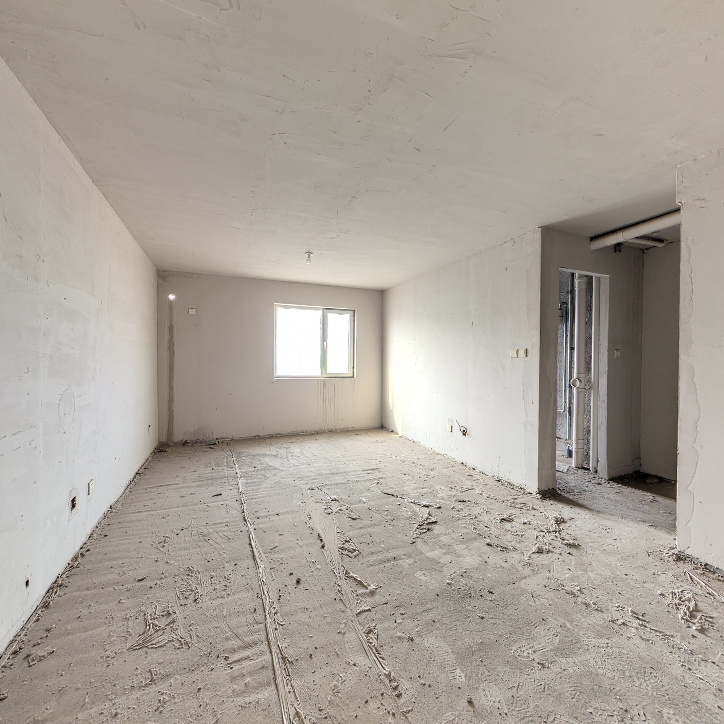 四季橙小区优质开间户型、物业、绿化好