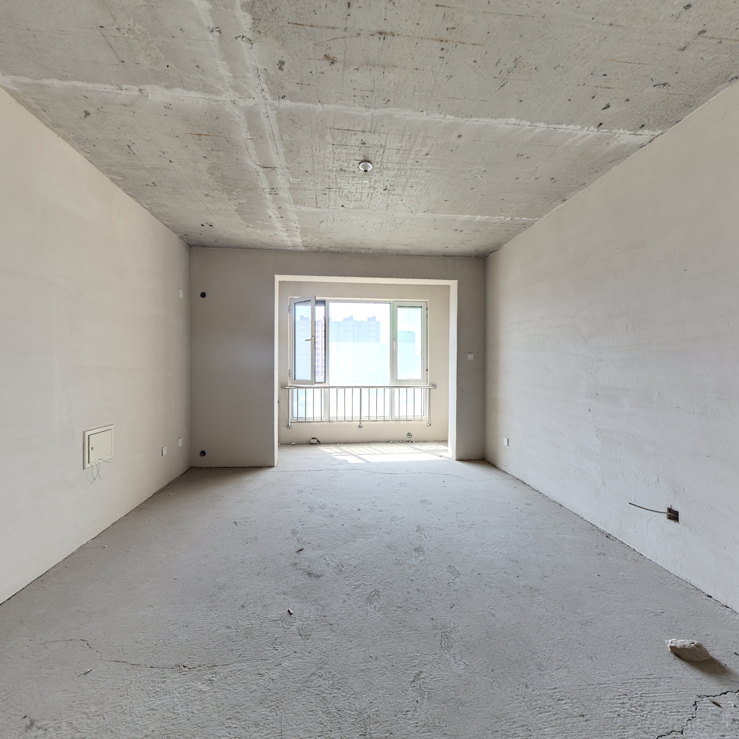 南北通透大三居双卫，采光无遮挡 人车分流