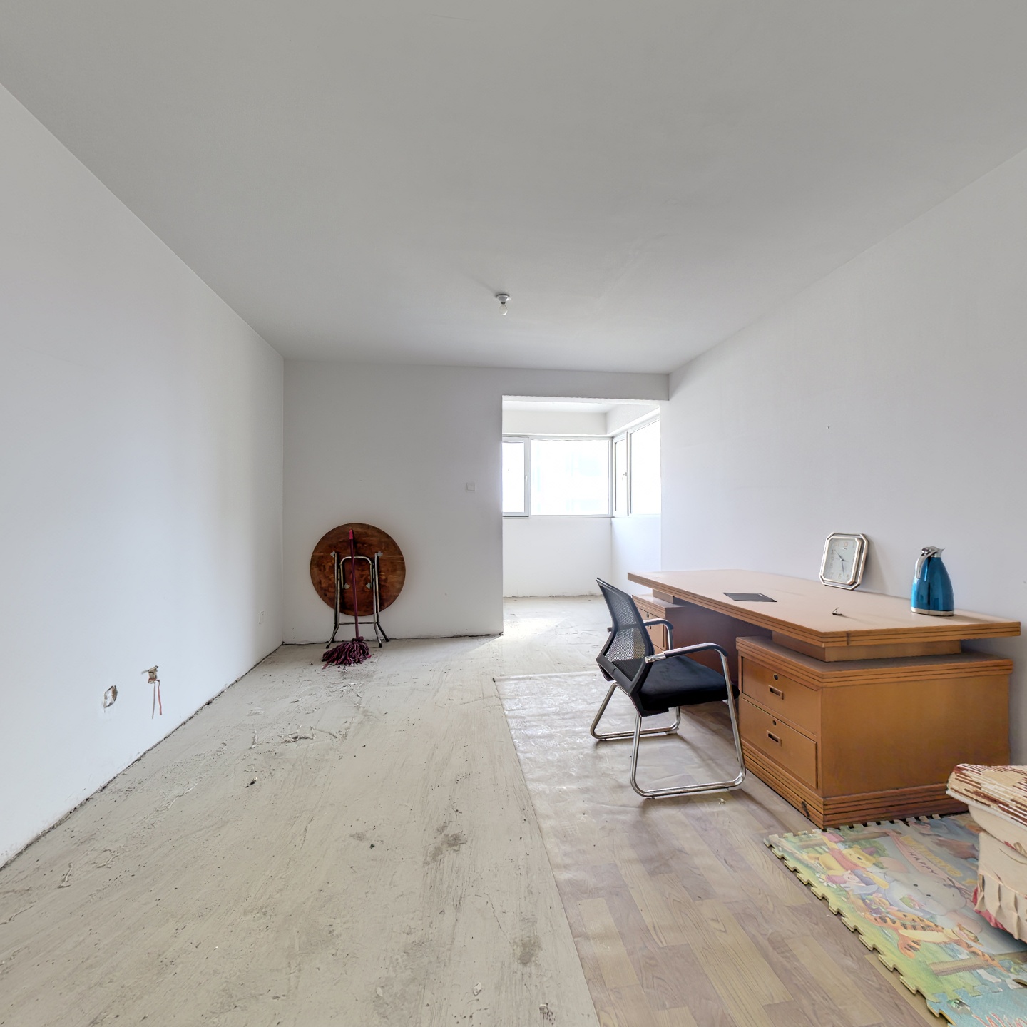 七十年大产权   南北两居  毛坯...