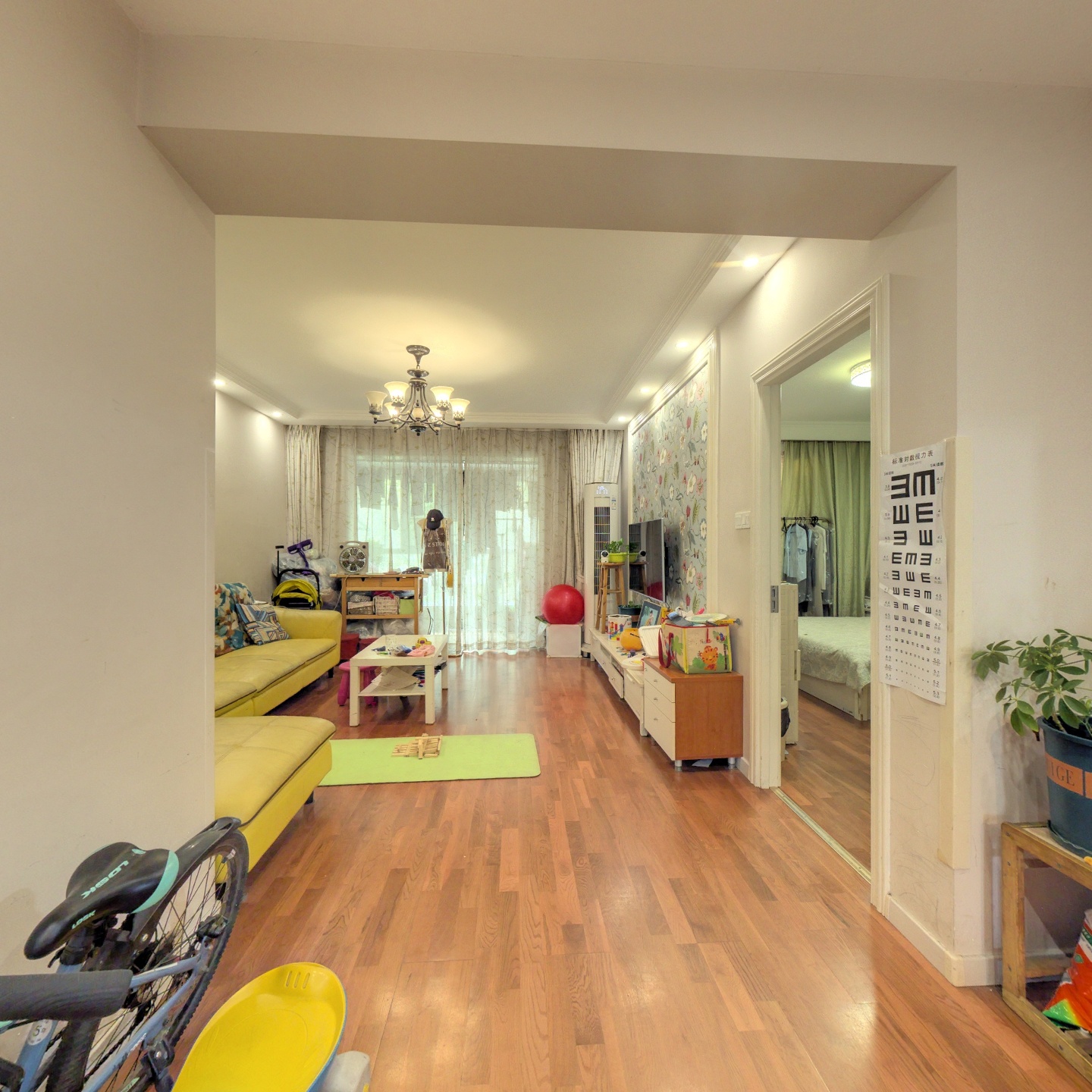 天地新城 2室2厅 南 北