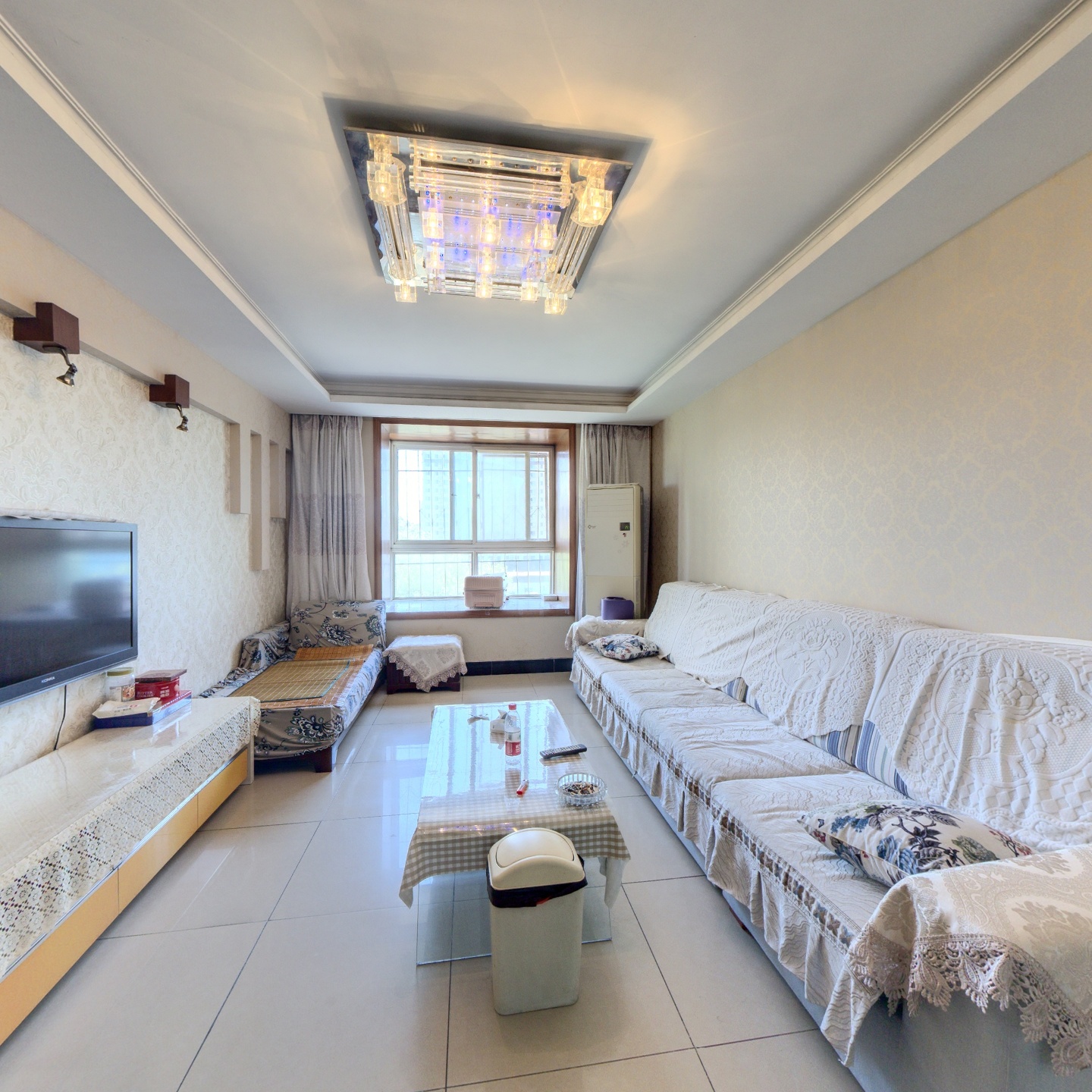 宏远家园 2室2厅 南 北