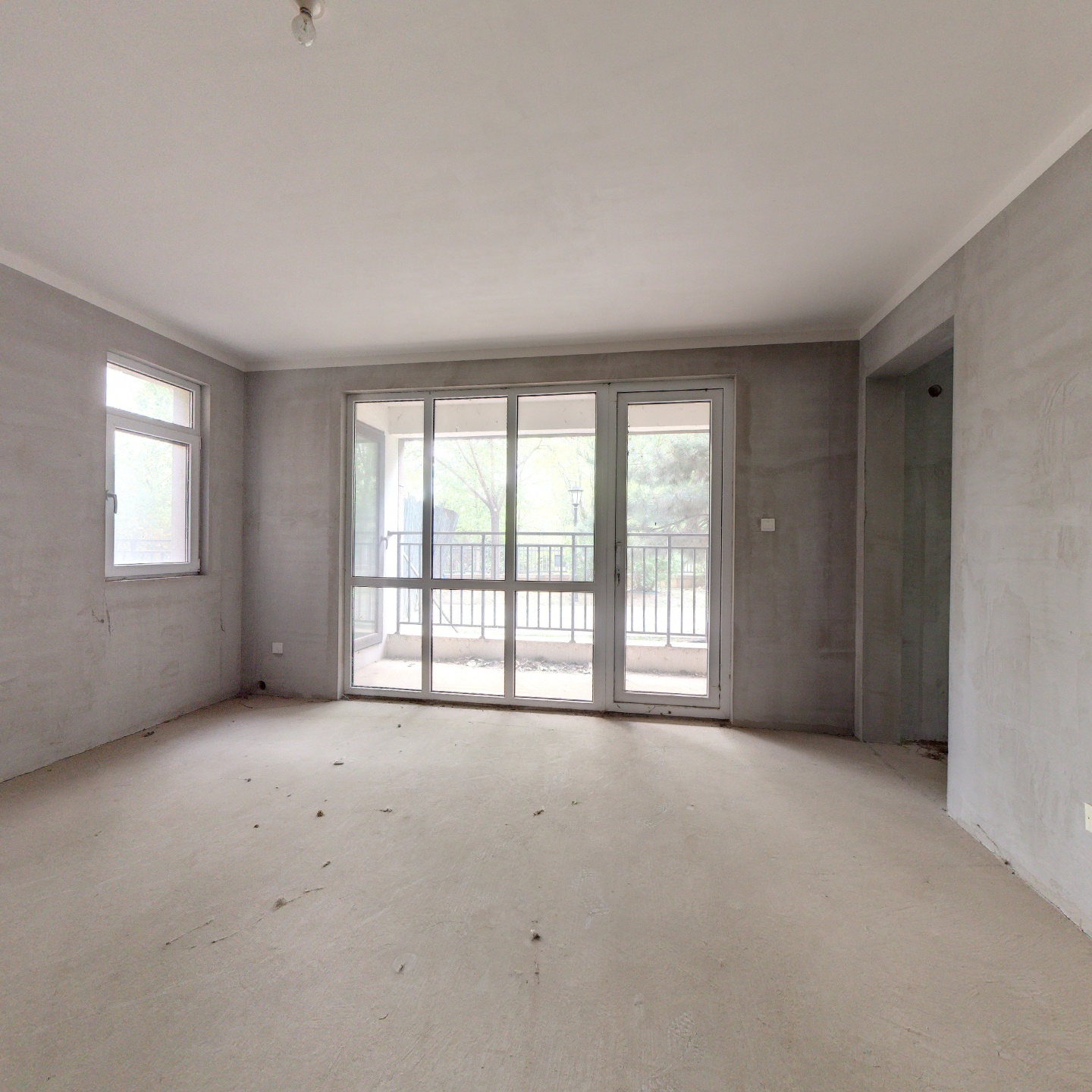 华融现代城  低密度大洋房   下跃   带花园  大三居