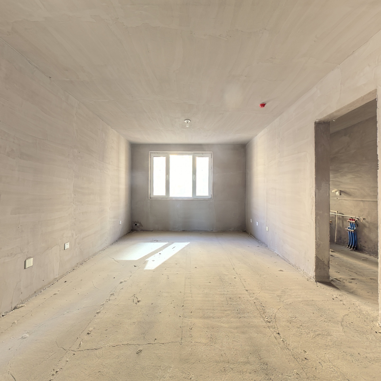 房本满二 采光好 无遮挡 朝南两居室 毛坯可随意装修