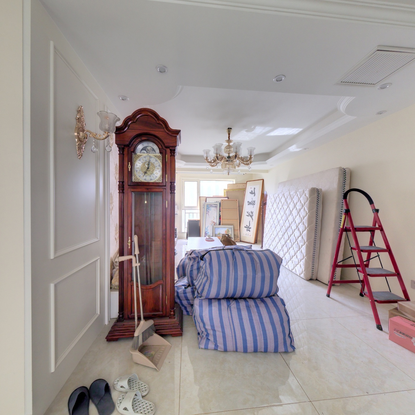 房子装修未住 满五 明厨明卫 中间楼层 业主诚意出售