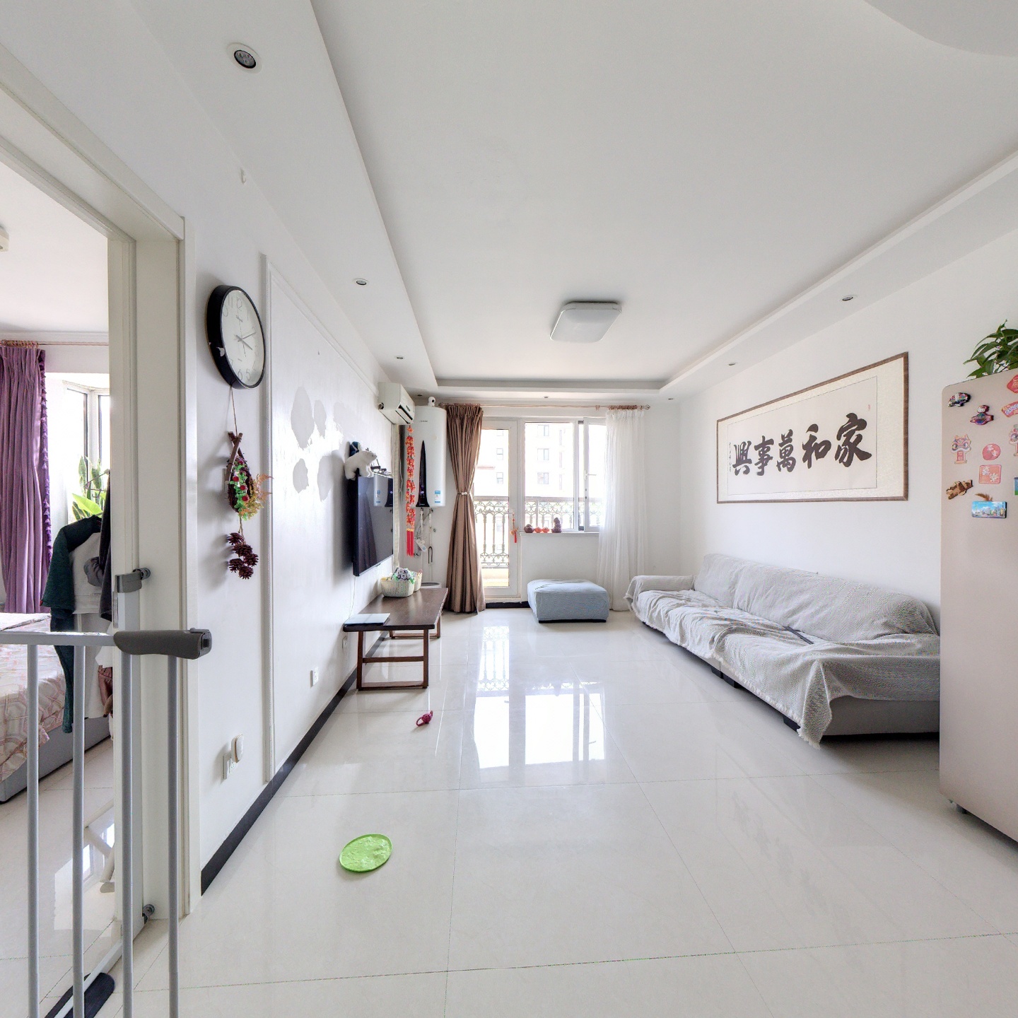 楼层好 视野宽阔 采光充足 ，交通便利