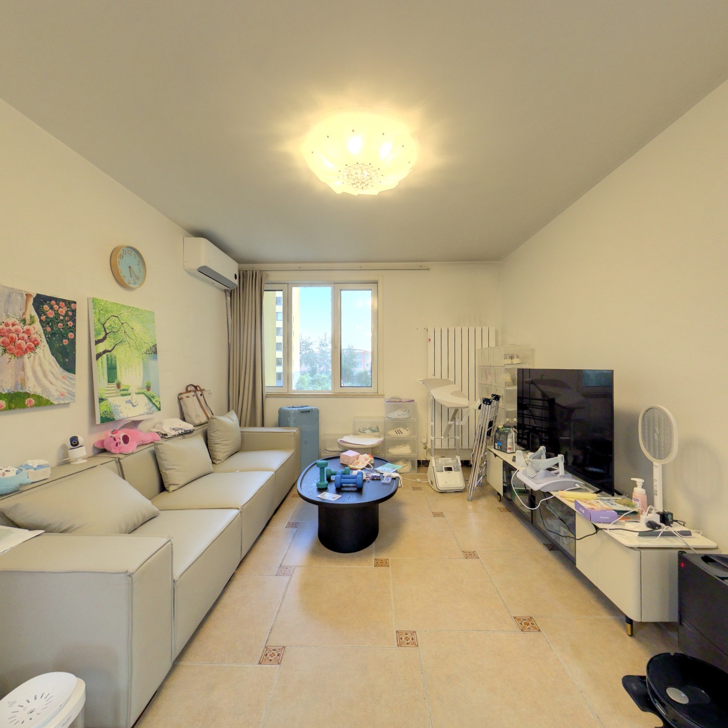 金駒家園 中間位置 南北通透精裝三居室 正對花園