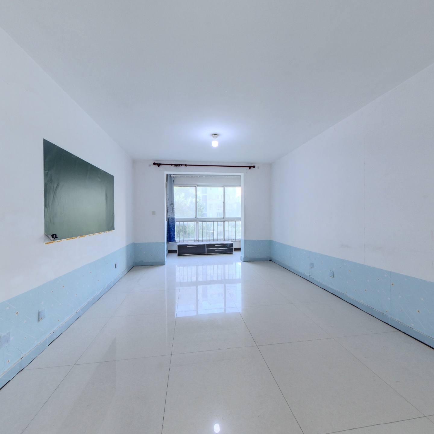 涿州冠云路旁公园壹号全南大两居