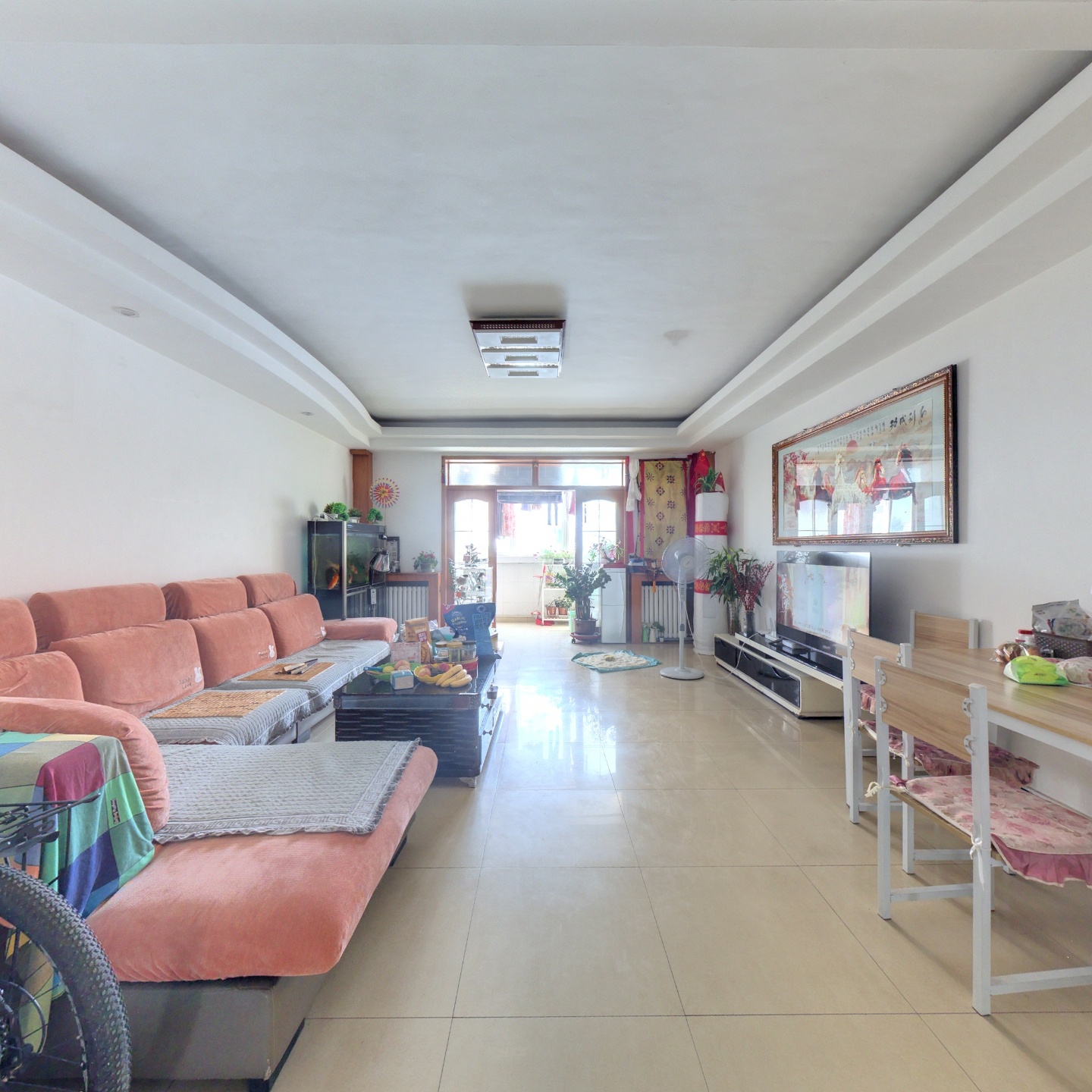 华阳公寓 中间好楼层 价格可议 南北通透格局