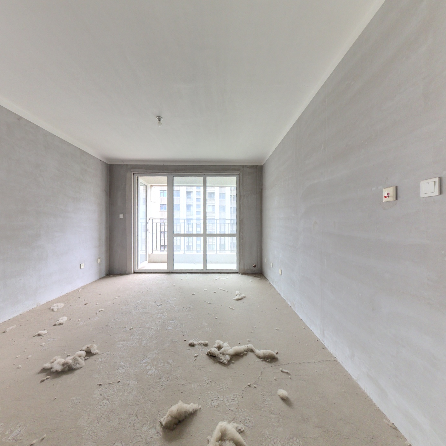 洋房 一梯两户 南北通透  央企社区