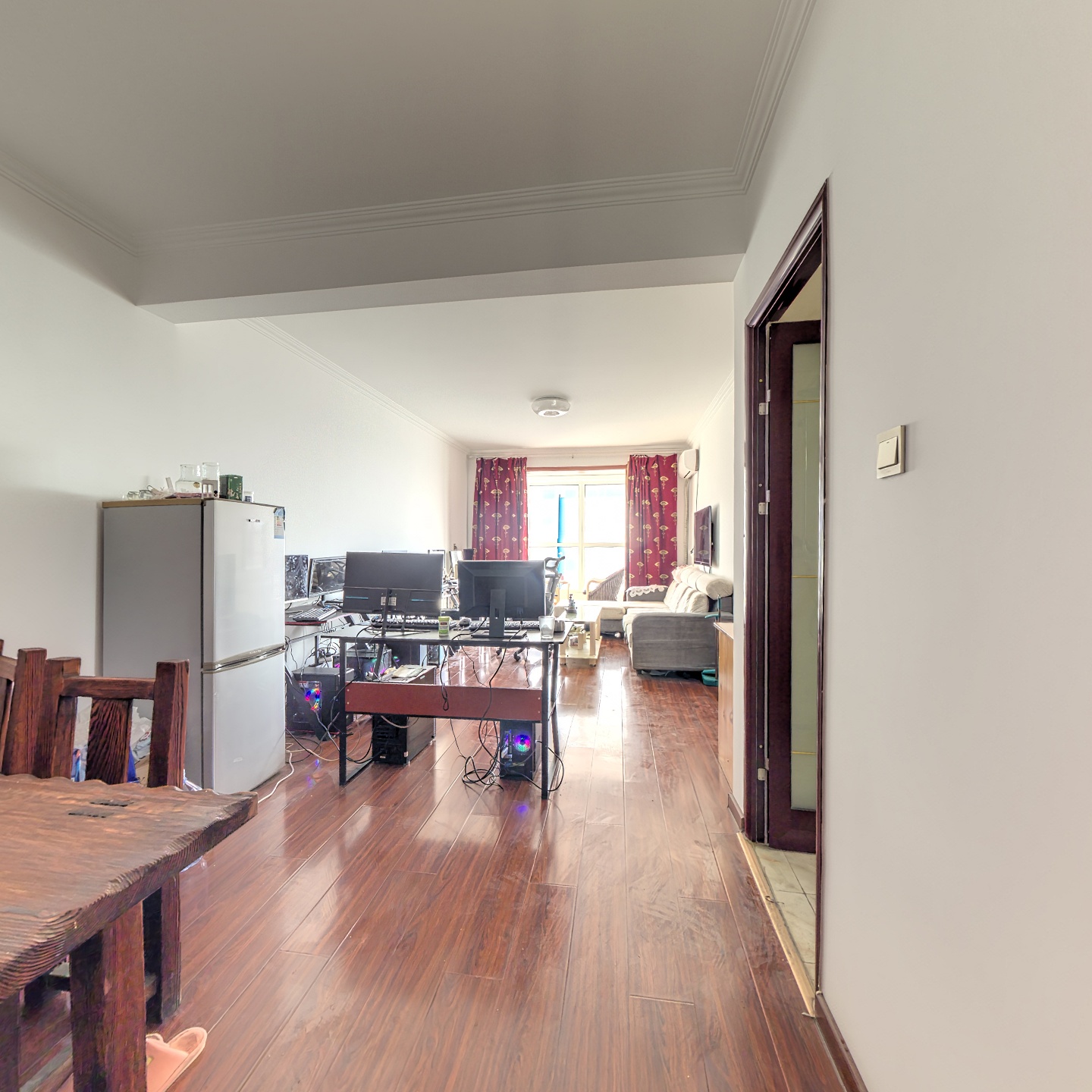 全南两居室  有装修  拎包入住 有房本