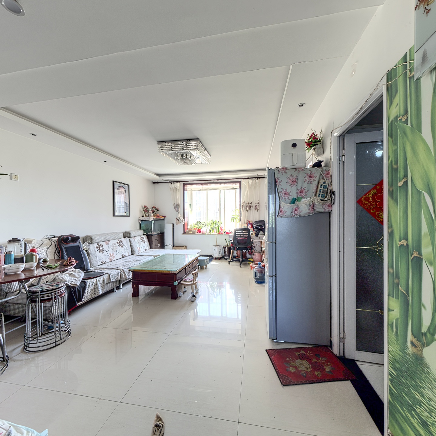 东兴南街 上学电梯房   好楼层 交通便利