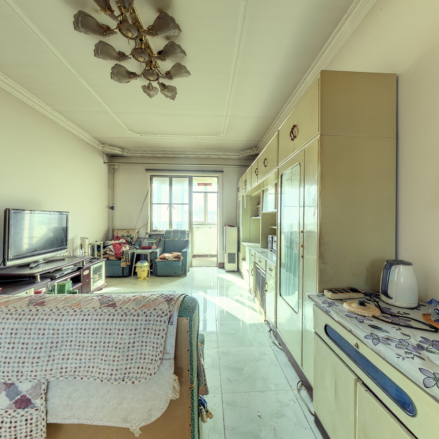 联合小区二号院，南北通透三居室