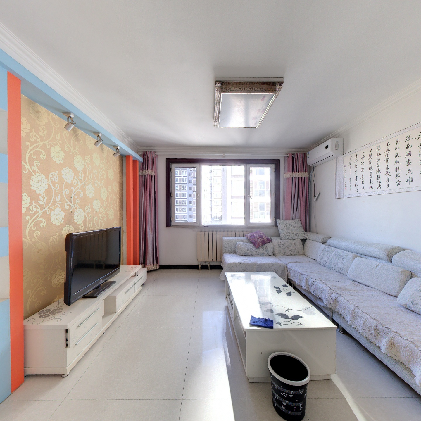 此房满五 南南北通透两居室 带装修 采光好