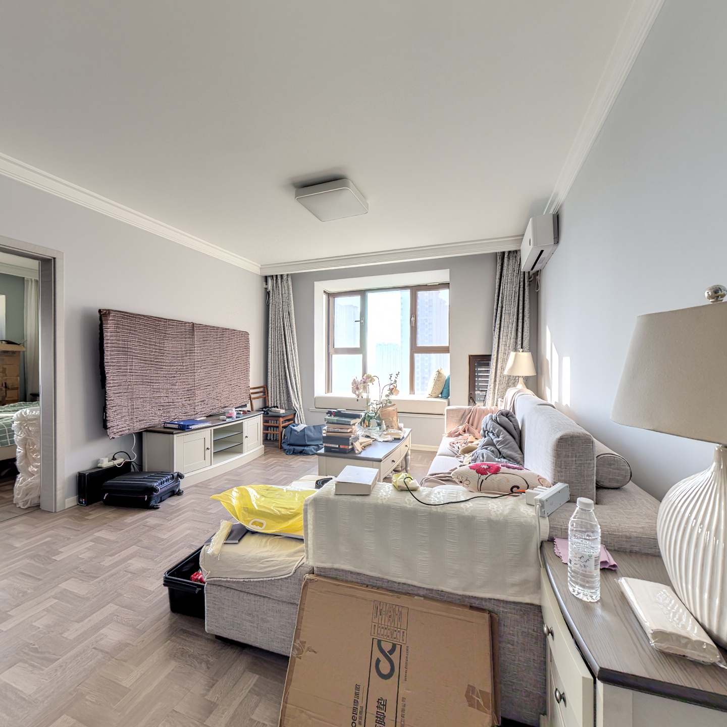 鸿坤精装修全明三居室，满五年唯一