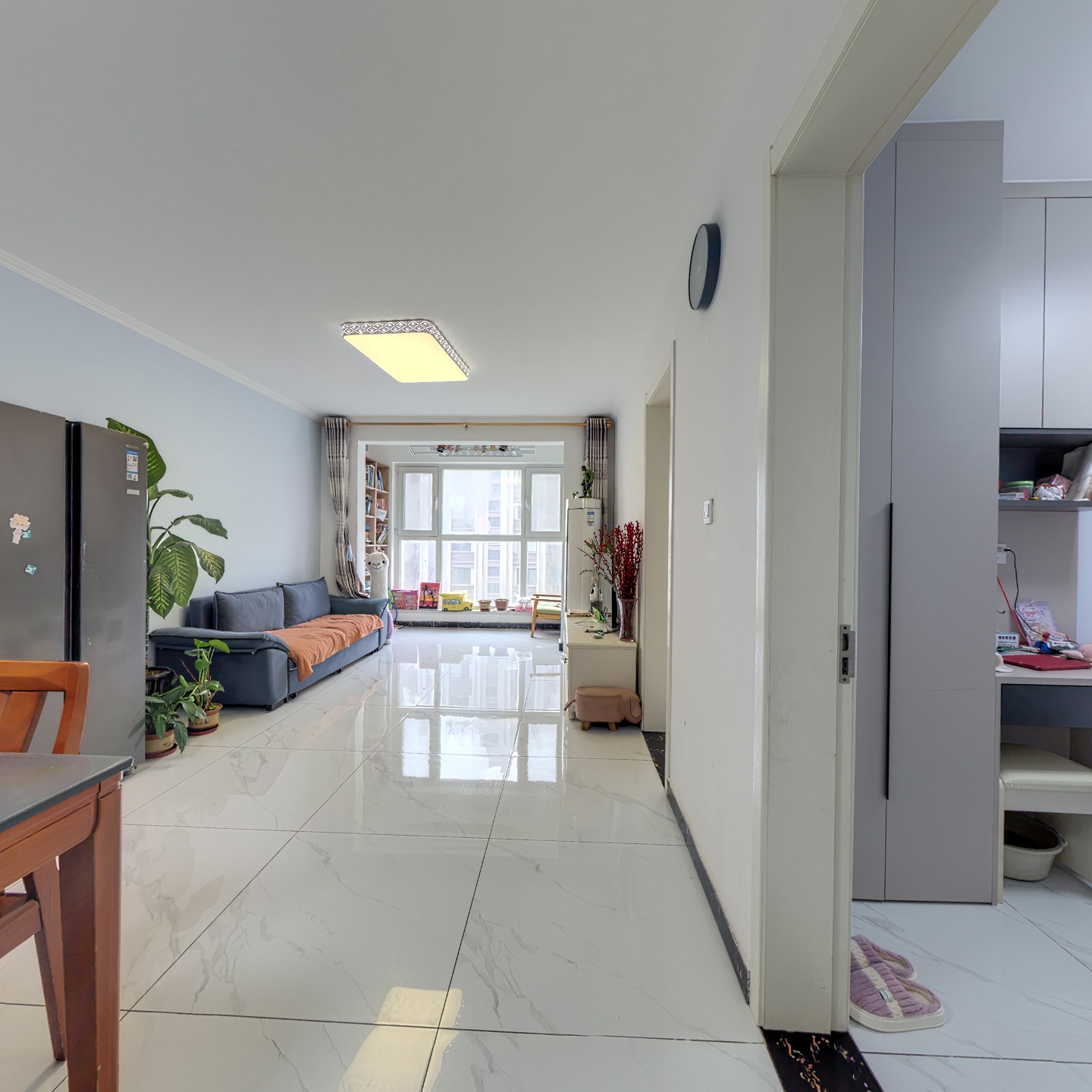 华融现代城 三居室 精装修拎包入住 满二