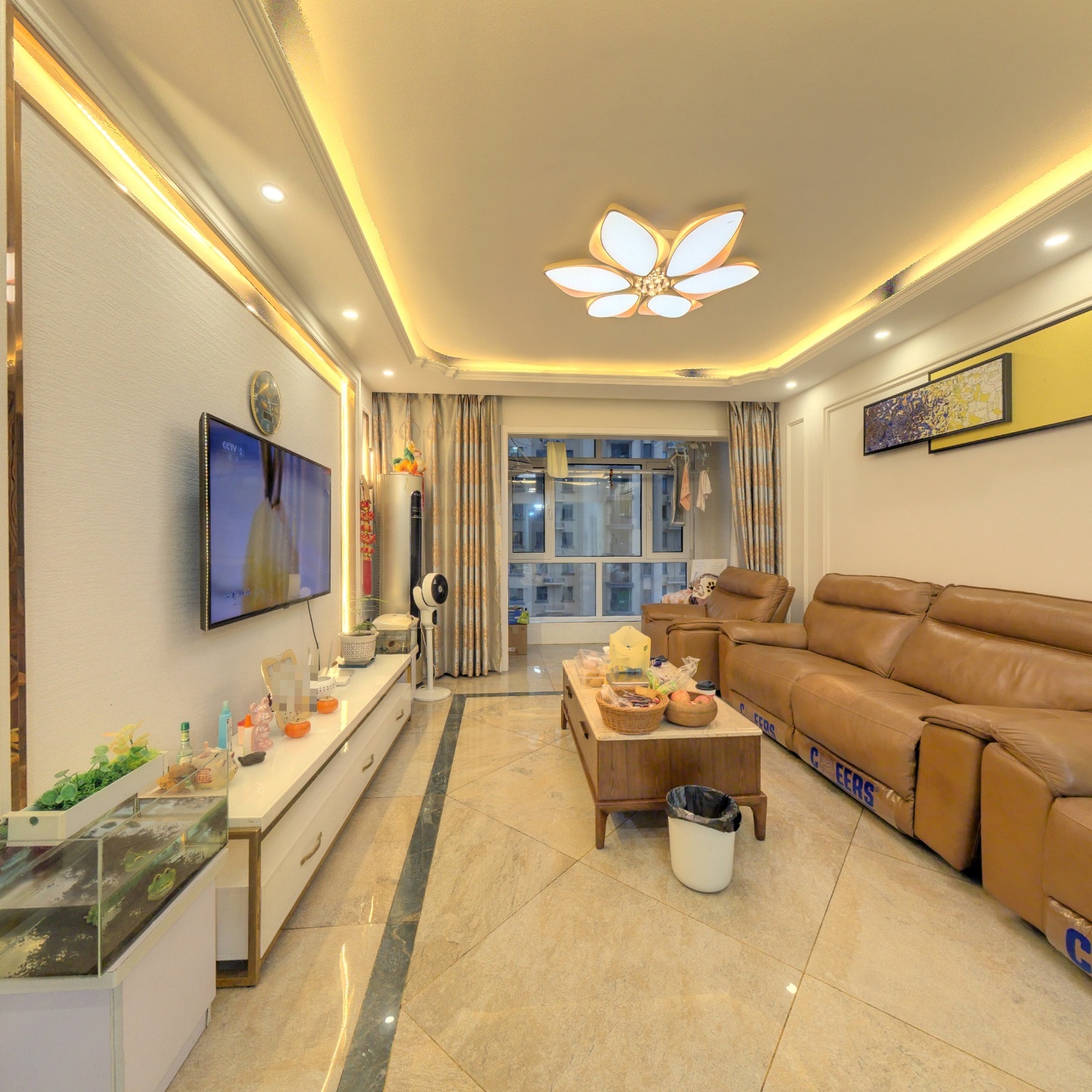 精装南北三居  格局好 采光好 小区绿化高，安静