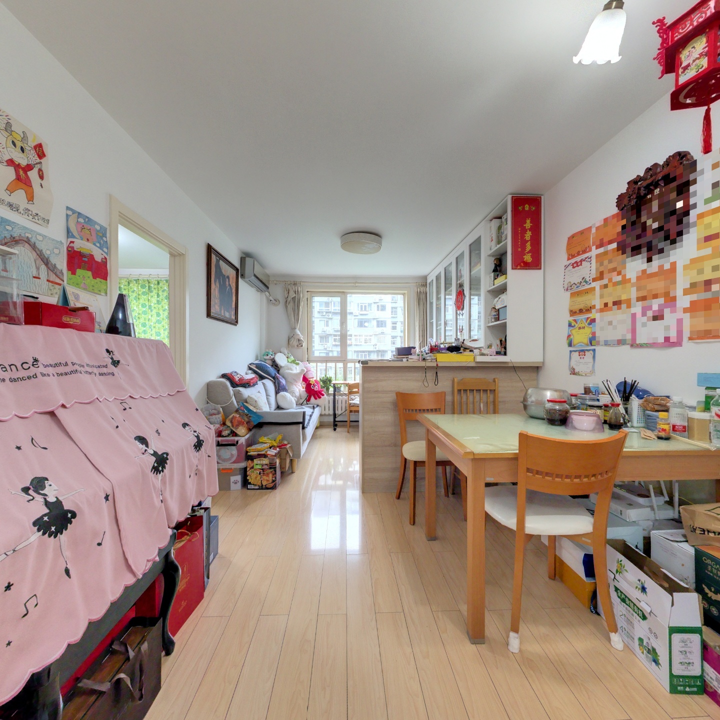 滿五年唯一，商品房，集中供暖，精裝修，前后不臨街