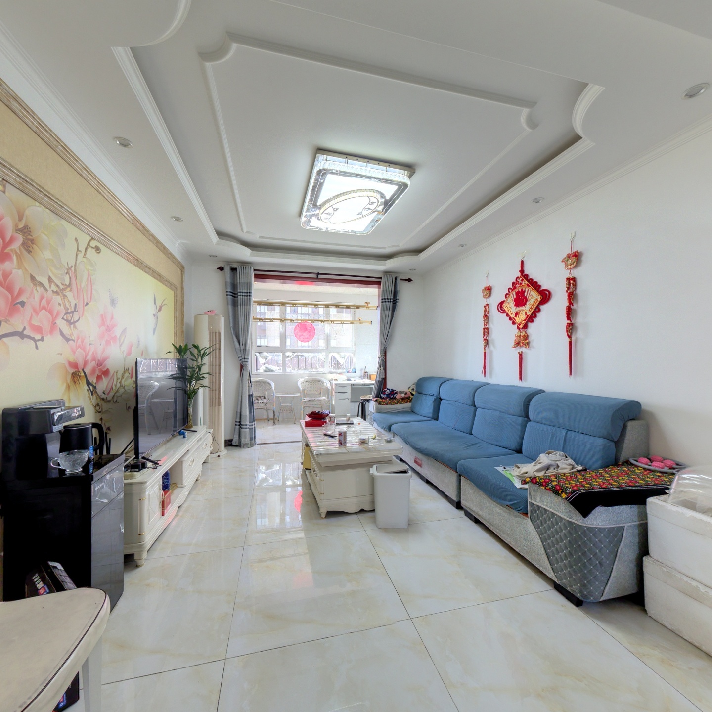 业主急售，南北通透大三居，采光充足，位置好