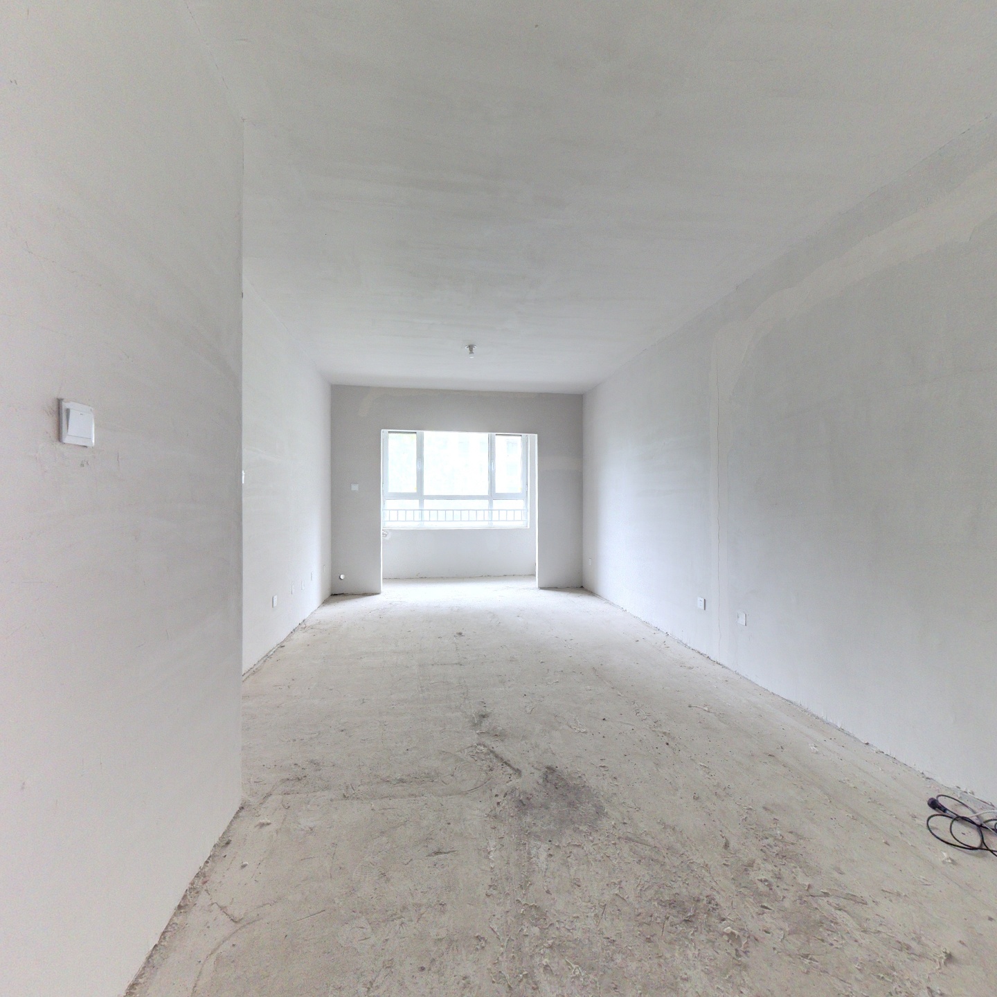 印象城，新小区，临火车站，近高铁，大三居，配套成熟