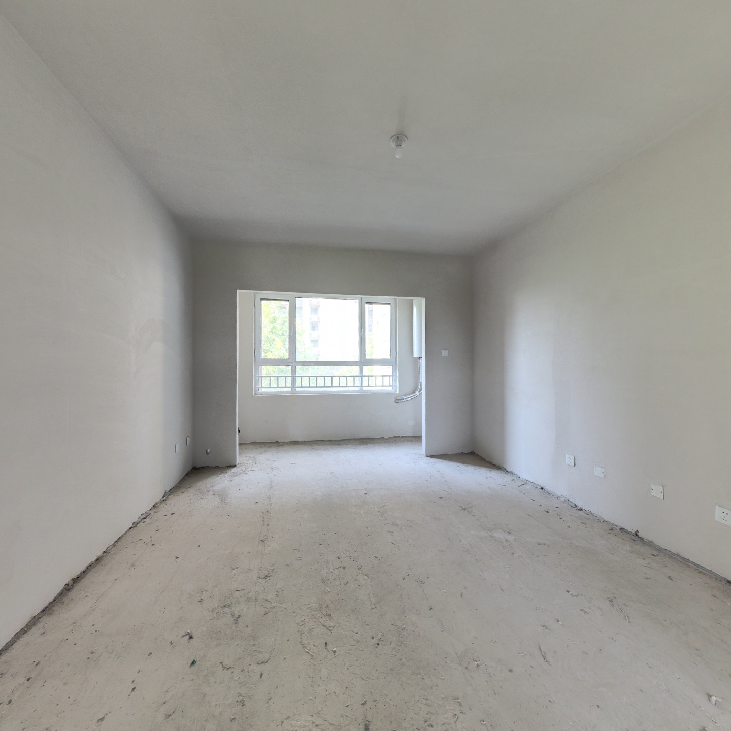 七十年大产权  物业好  绿化好