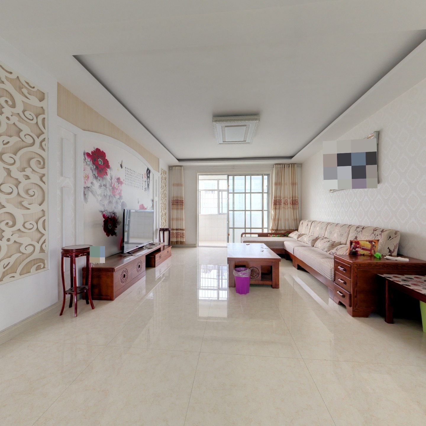 4楼带北向车库  采光好  视野宽阔