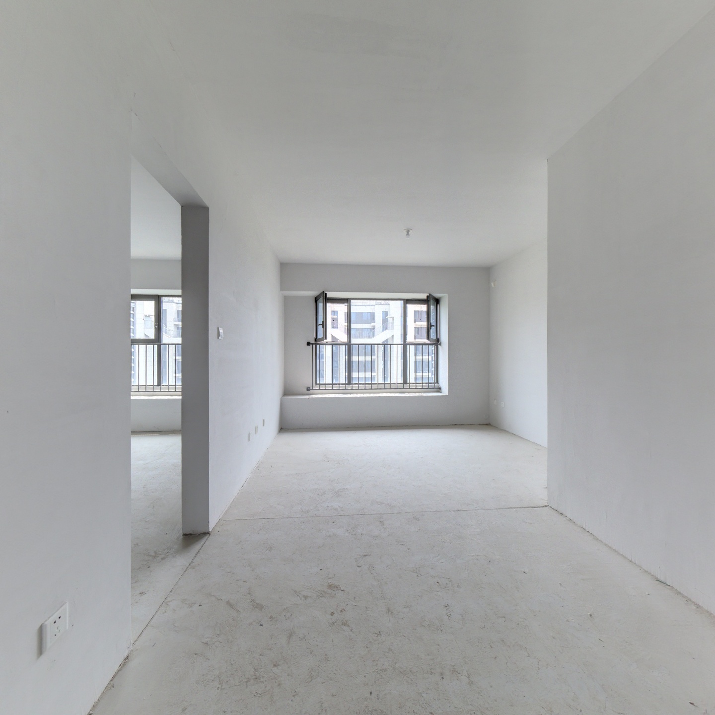 南北通透，一梯两户，全天无遮挡