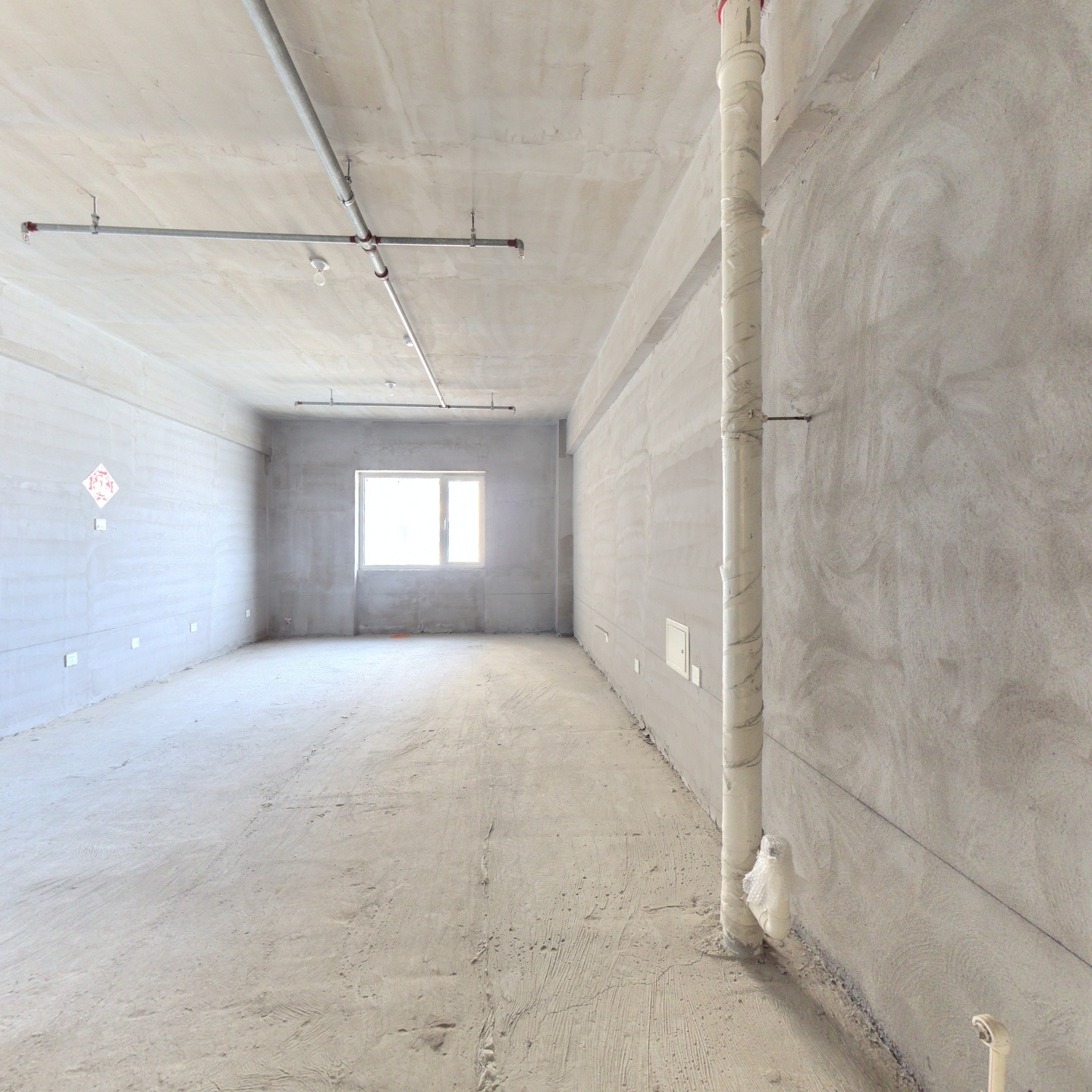 集中供暖，房本满二，总价低生活舒适