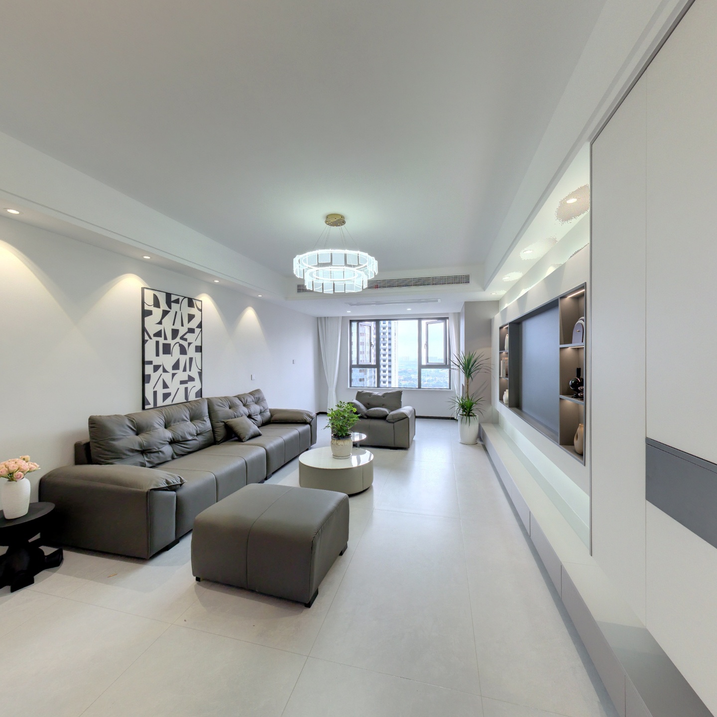 万达房子诚意出售，人车分流的。